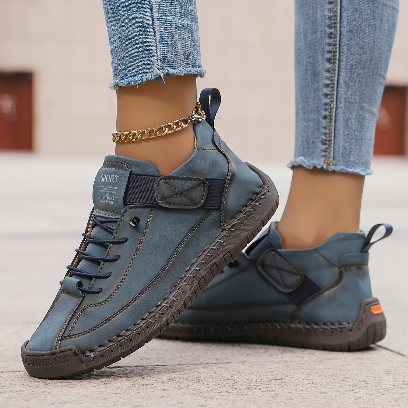 Women's Casual Lace-Up Platform Sneakers