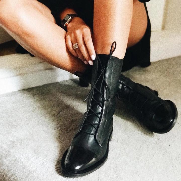 Women’s Luxe Lace-Up Leather Ankle Boots - Classic Panel Detail