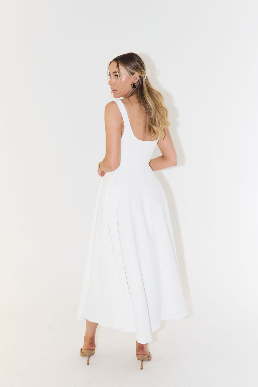 Ellowyn Square Neck Maxi Dress