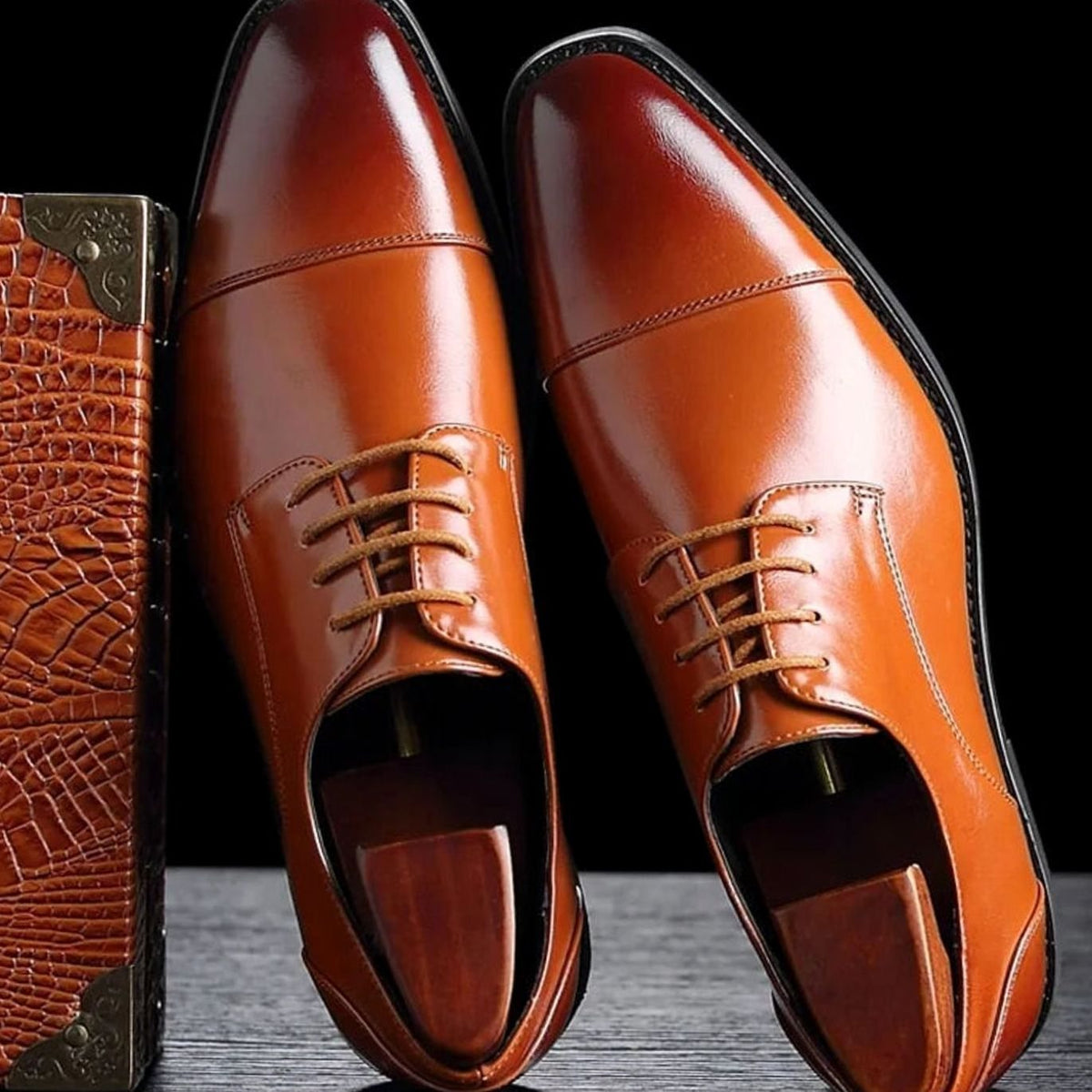 Men's Cap-Toe Lace-Up Leather Oxford Dress Shoes - Brown