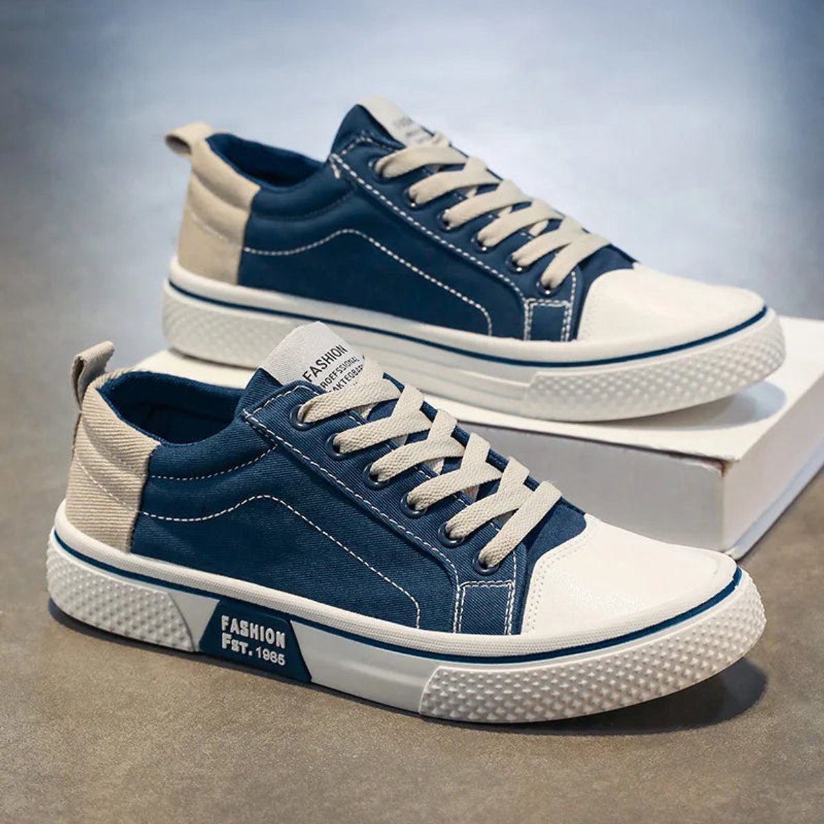 Men's Lace-Up Colour-Block Canvas Low-Top Trainers