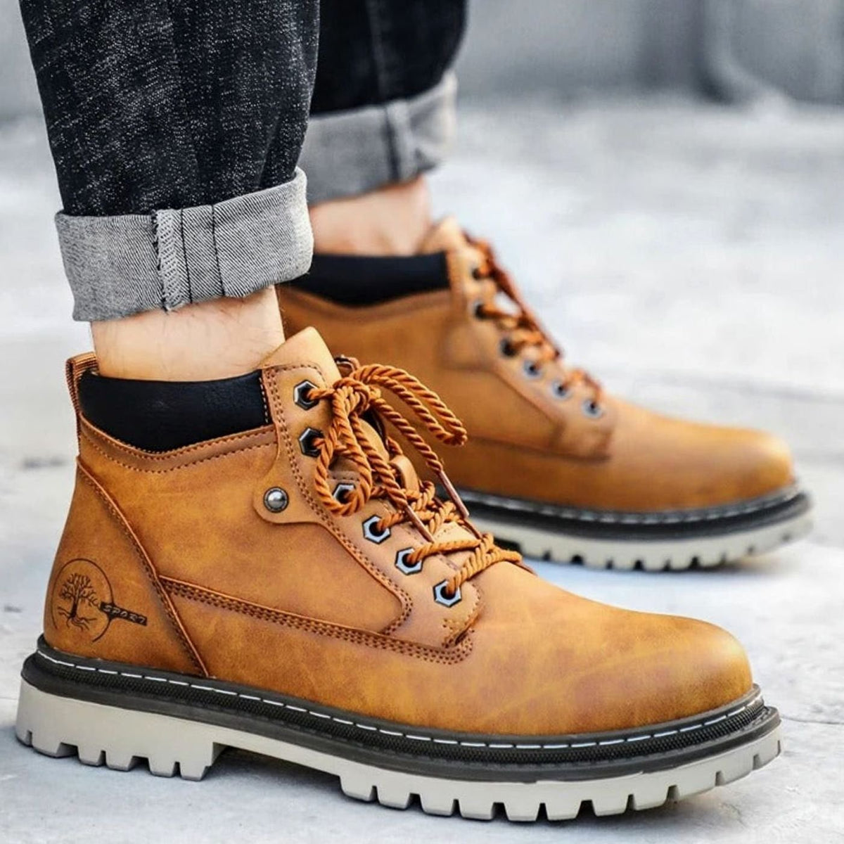 Men's Lace-Up Grain-Textured Rugged Work Boots