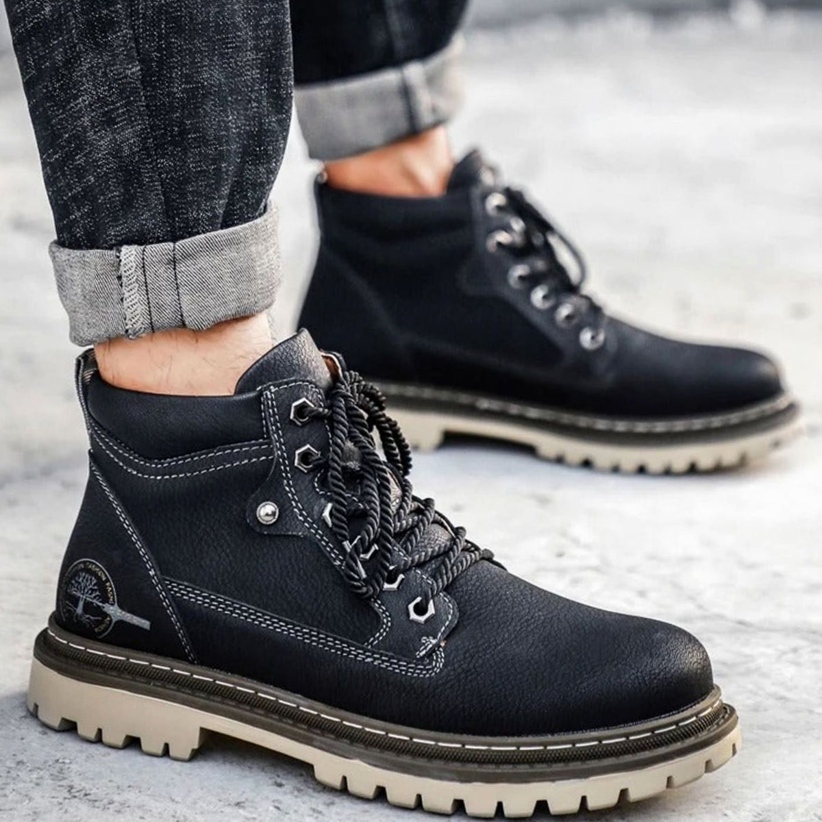 Men's Lace-Up Grain-Textured Rugged Work Boots