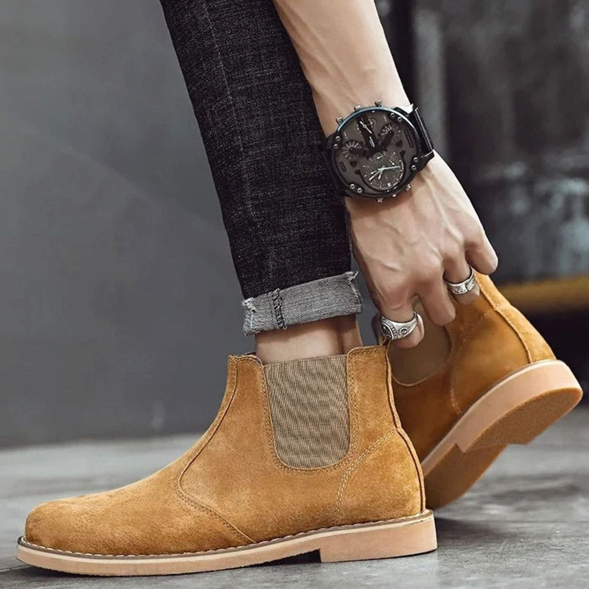 Men's Leather Slip-On Chelsea Boots Rubber Sole