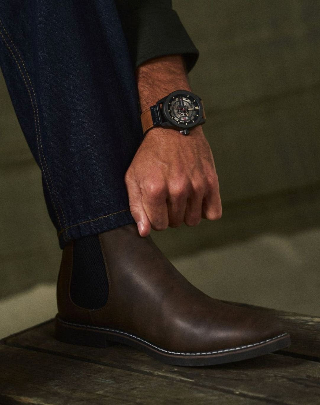 Men's Slip-On Leather Chelsea Boots