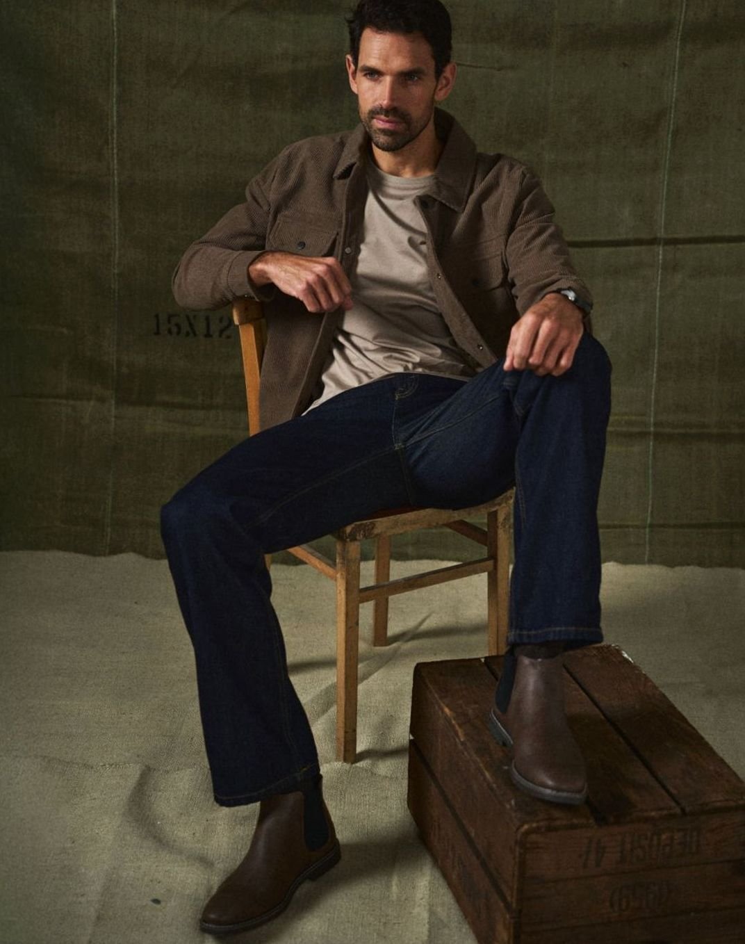 Men's Slip-On Leather Chelsea Boots