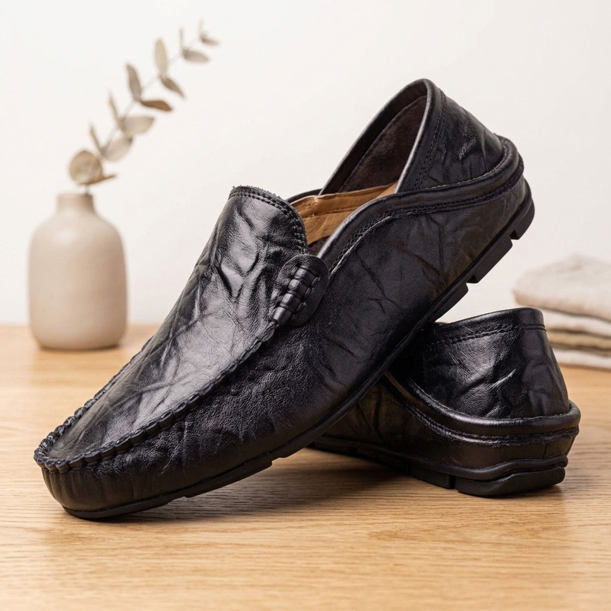 Men's Slip-On Tan Leather Moccasin Loafers - Black