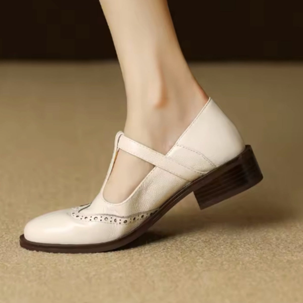 Women's Brogue T-Bar Buckle Low-Heel Mary Jane Shoes