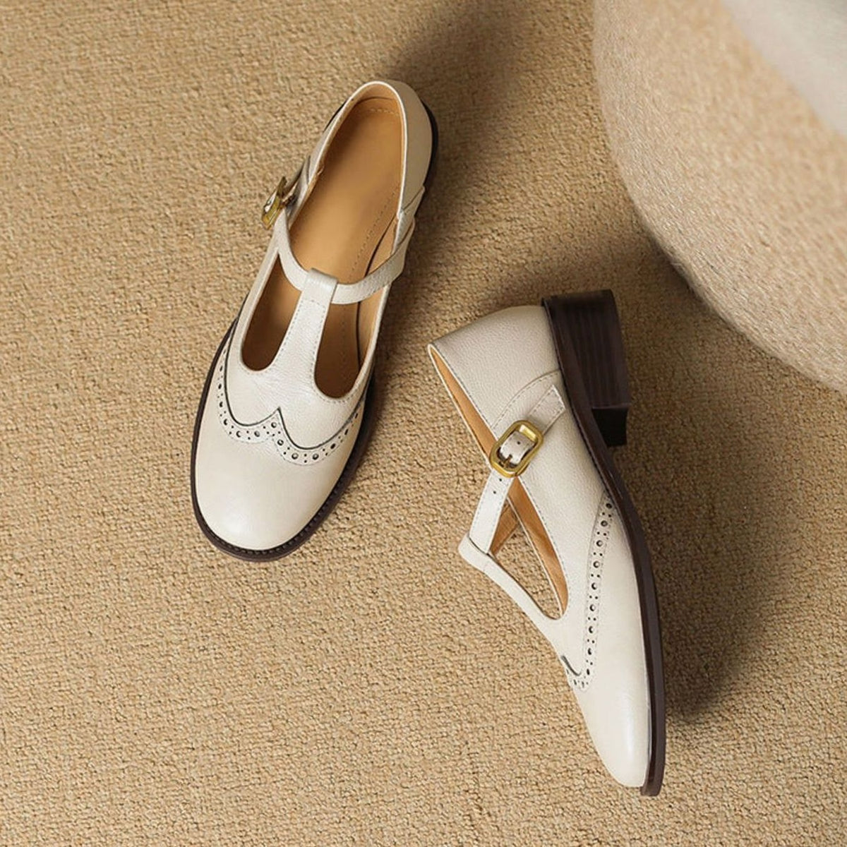 Women's Brogue T-Bar Buckle Low-Heel Mary Jane Shoes