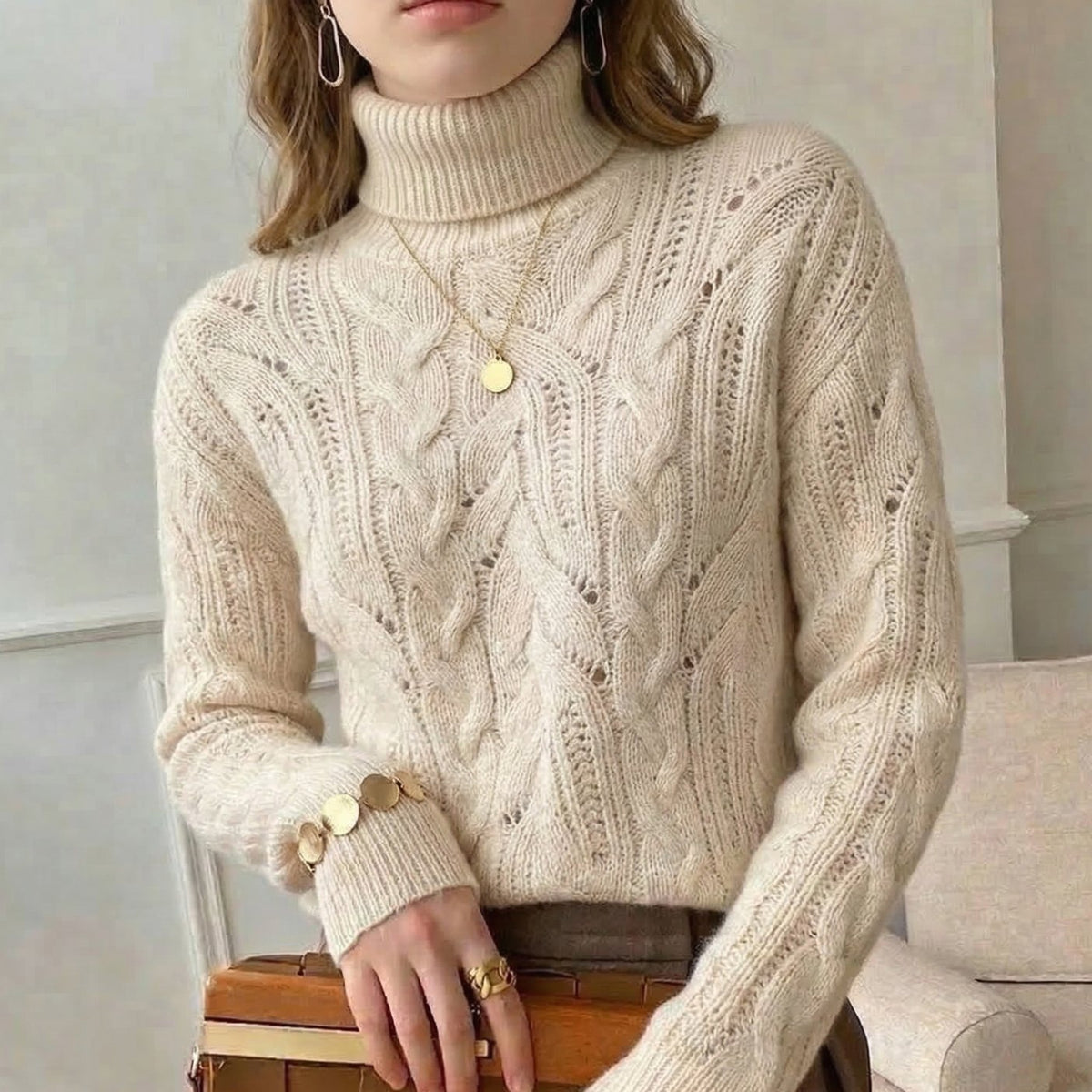Women's Cable-Knit Turtleneck Knitwear Sweater - Cream