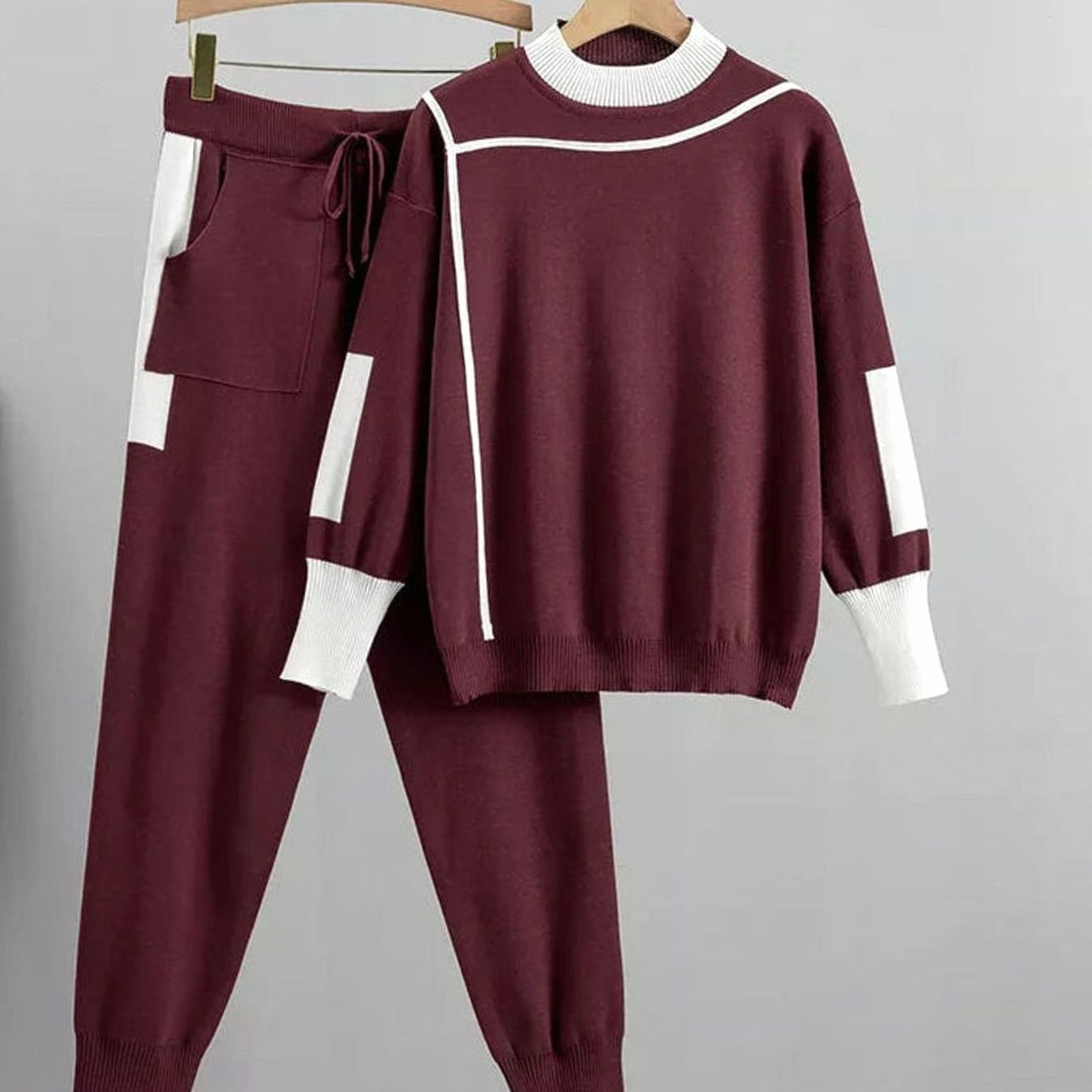 Women's Casual Knit Two-Piece Jogger Pants Set - Red