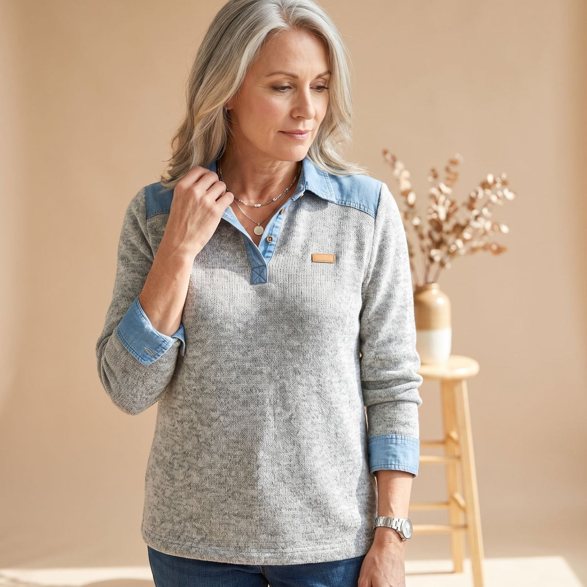 Women's Denim-Collar Long-Sleeve Knit Pullover Sweater - Light Grey
