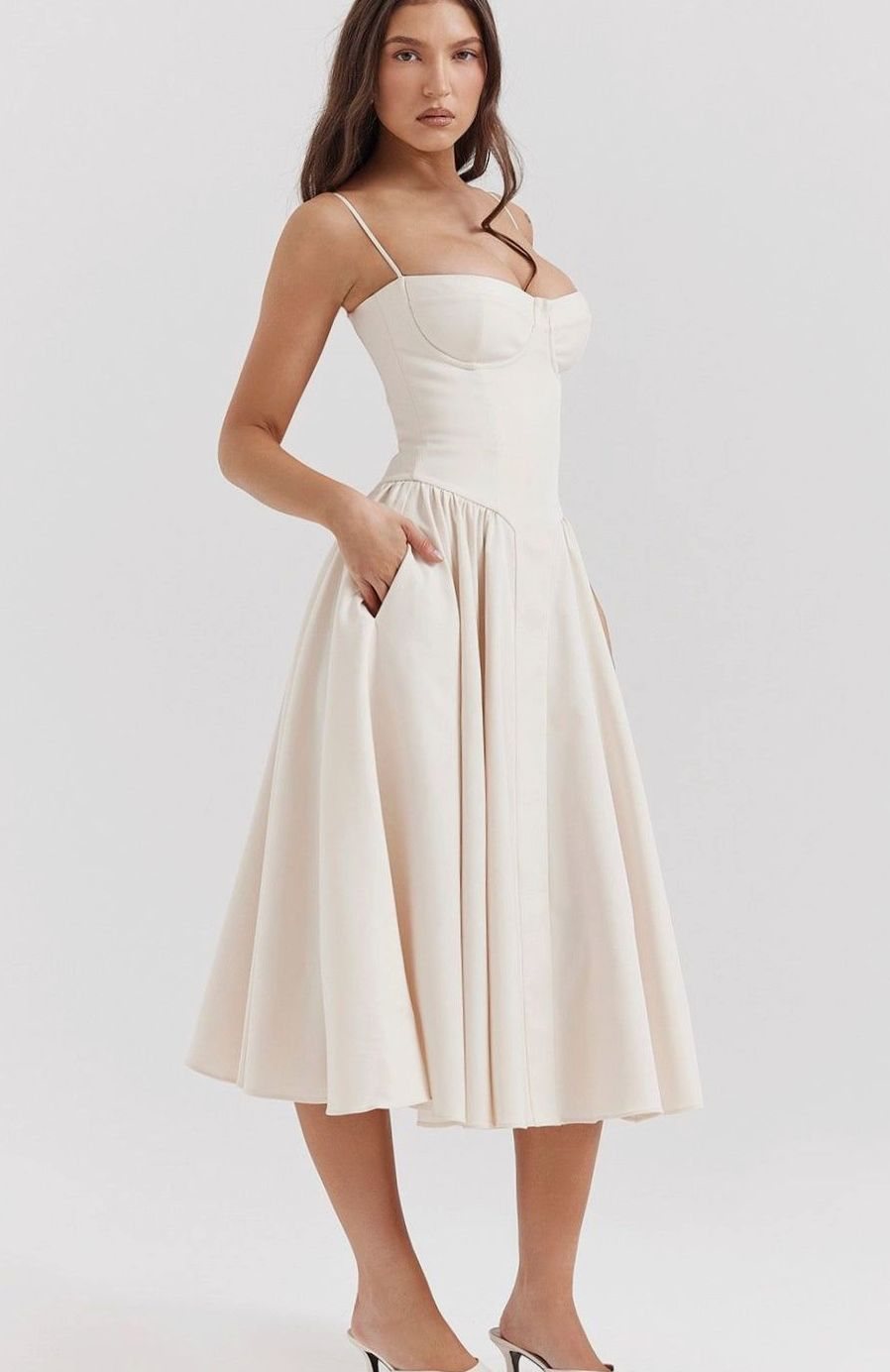 Women's Elegant Bustier Spaghetti-Strap Flared Midi Dress - Light Beige
