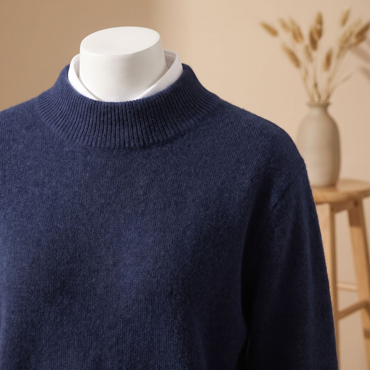 Women's Elegant Soft-Knit Ribbed Crew-Neck Jumper - Blue