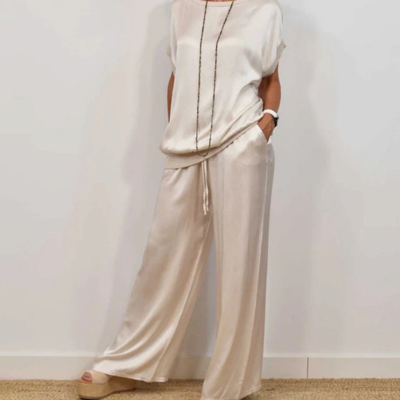 Women's Elegant Two-Piece Sets Satin Wide-Leg Trousers Cap-Sleeve Top Co-Ord - White