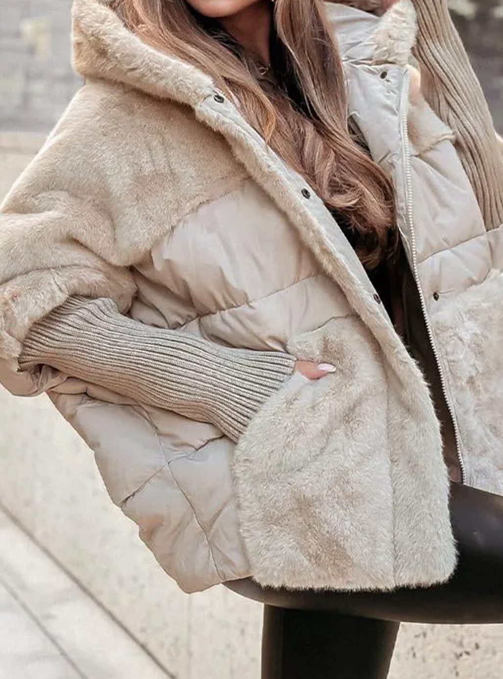 Women's Faux Fur Hooded Quilted Short Puffer Jacket