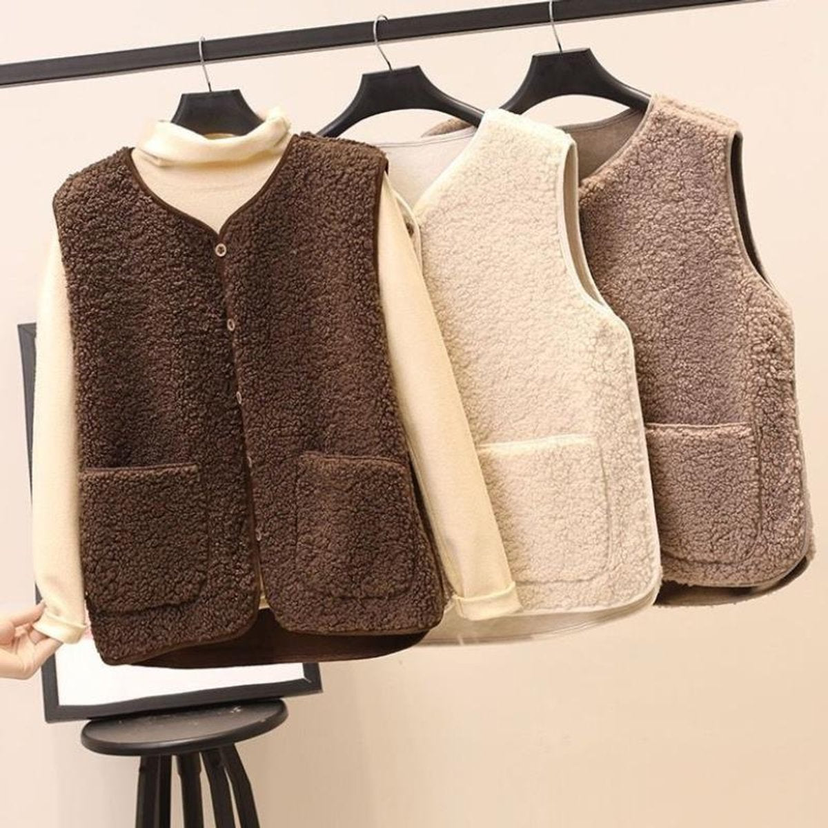 Womens Gilet Sleeveless Teddy Fleece Button-Front Vest