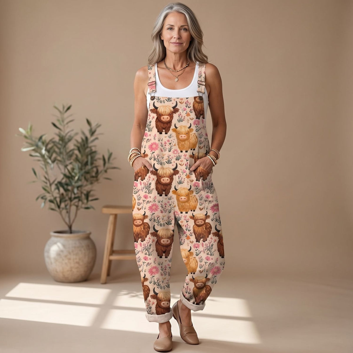 Women's Highland Cow Print Relaxed-Fit Dungaree Jumpsuit