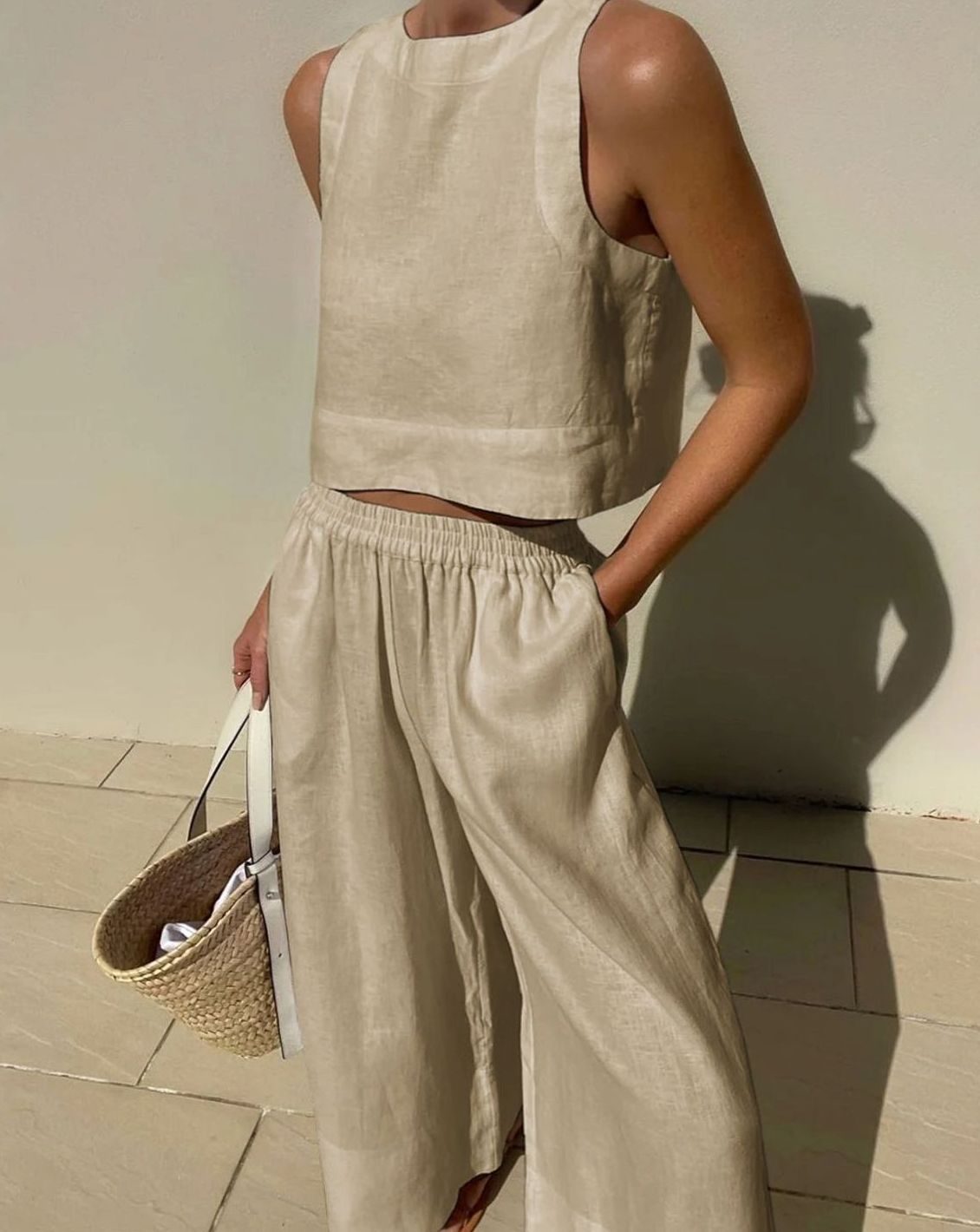 Women's Linen Two-Piece Set Sleeveless Crop Top Wide-Leg Trousers - Khaki