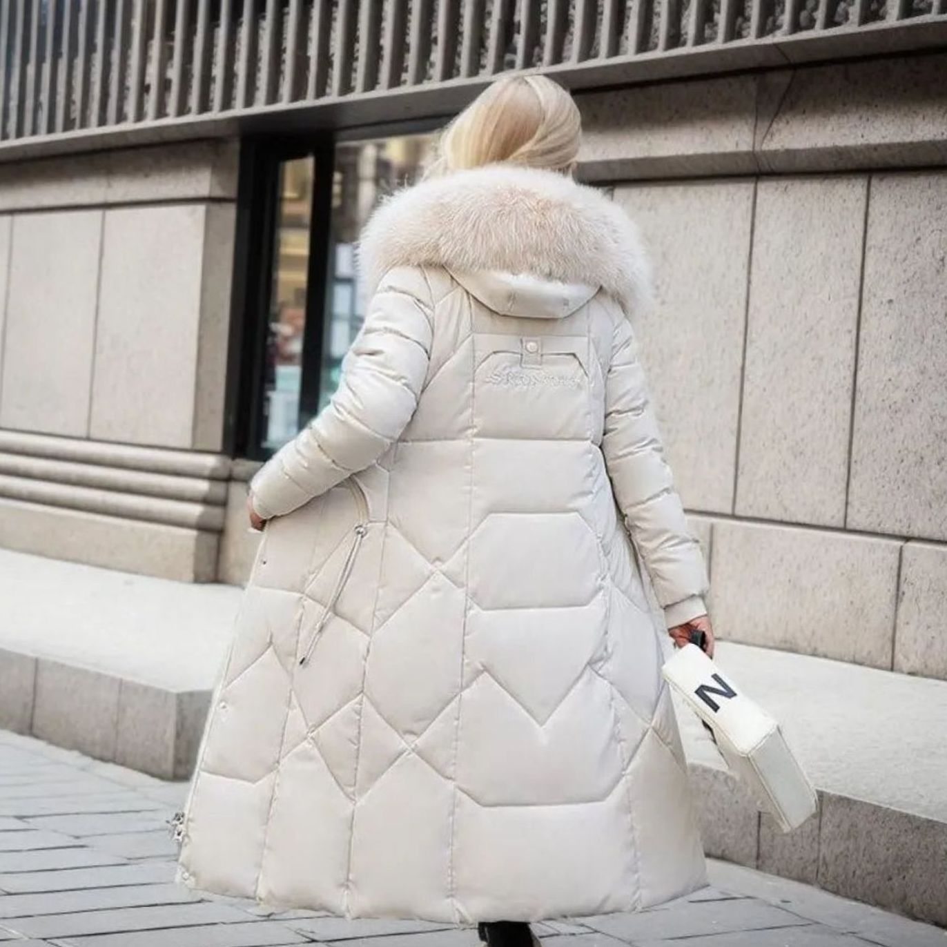 Women's Long Hooded Faux Fur Trim Quilted Coat