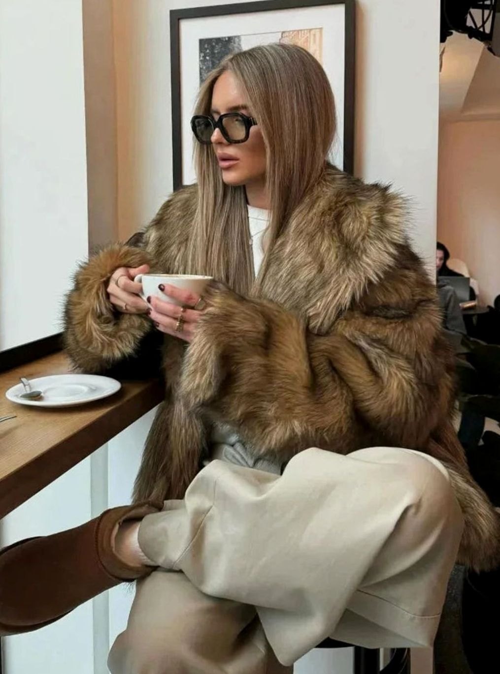 Women's Long-Sleeve Faux Fur Coats Fluffy Oversized Jacket