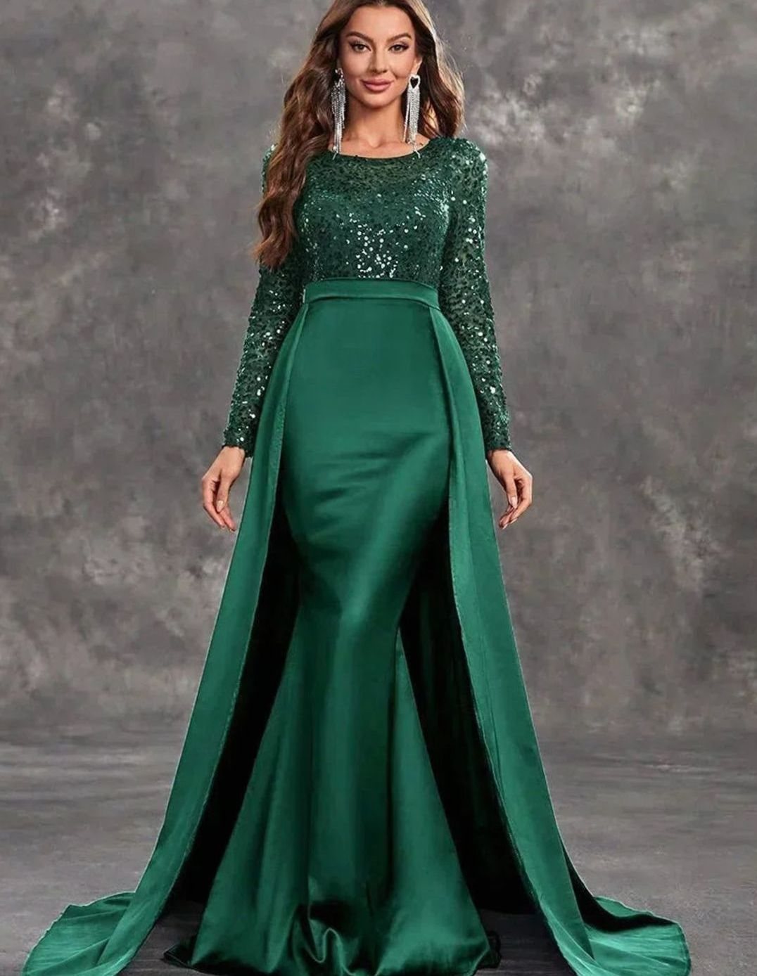 Women's Long Sleeve Sequin Maxi Evening Gown Flowing Skirt - Green