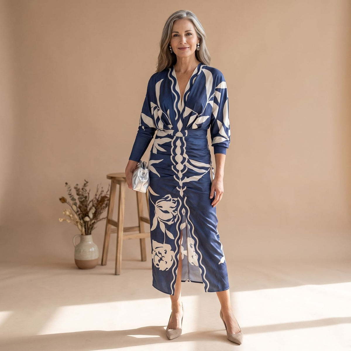 Women's Long-Sleeve V-Neck Ruched Cocktail Party Dress