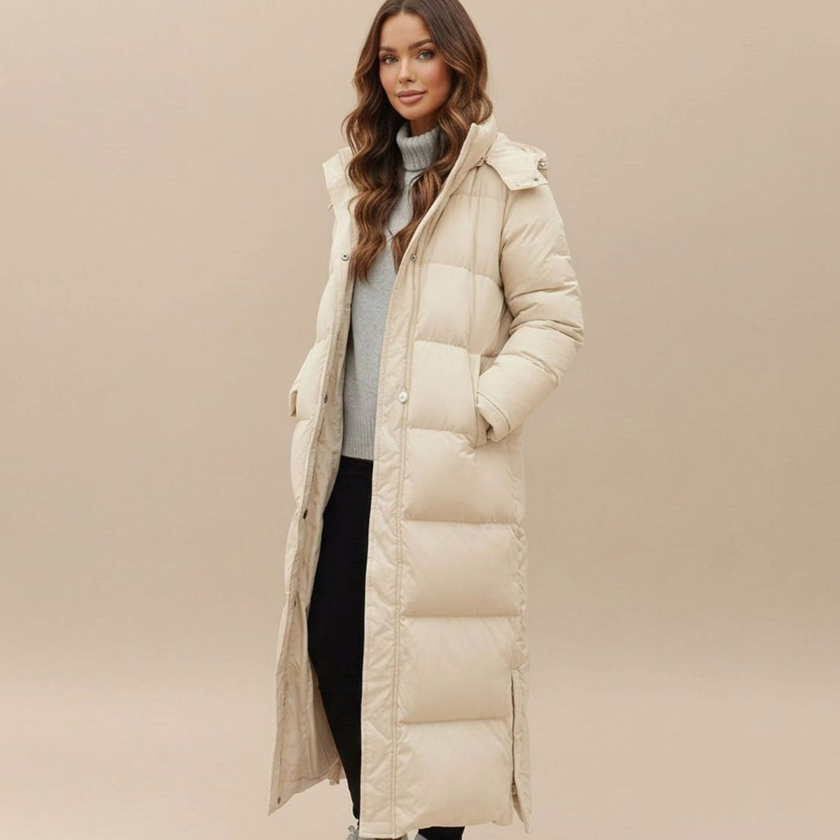 Women's Maxi Hooded Down Puffer Winter Coat - White