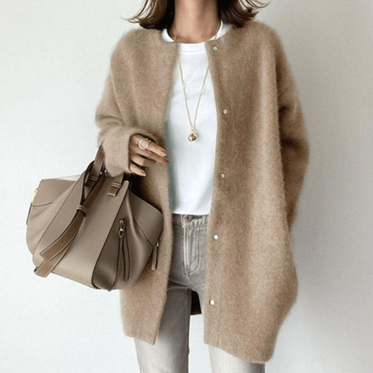 Women's Oversized Button-Up Knit Cardigan Round Neck