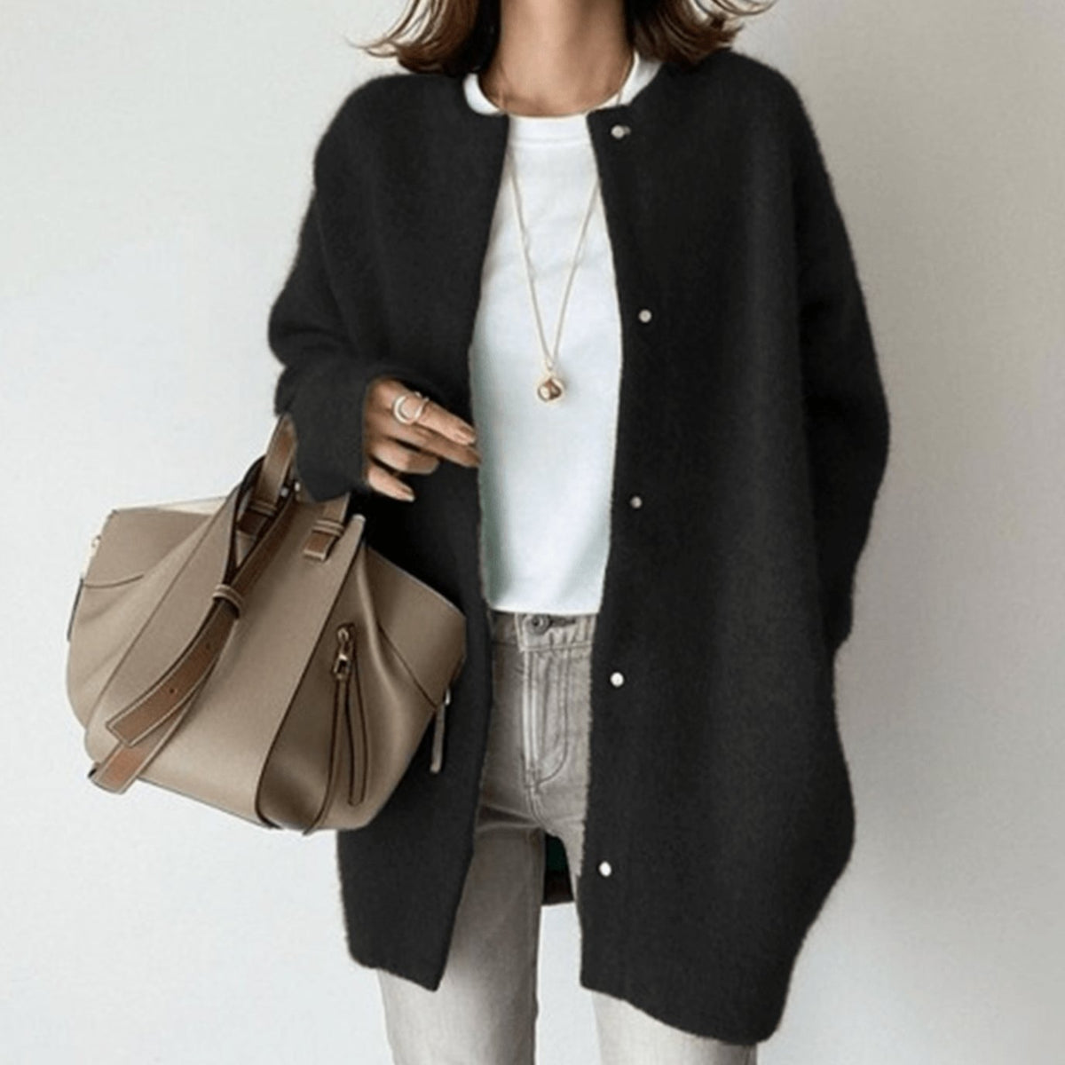 Women's Oversized Button-Up Knit Cardigan Round Neck