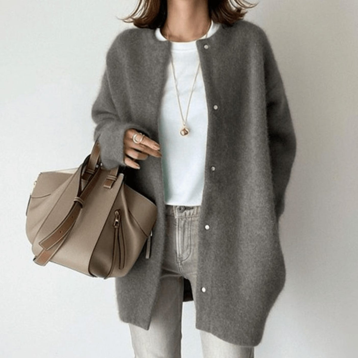 Women's Oversized Button-Up Knit Cardigan Round Neck