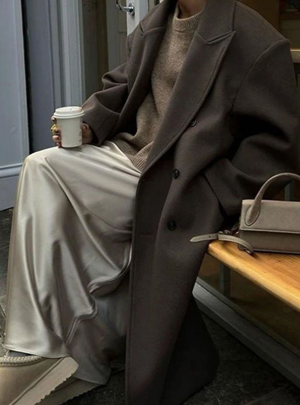 Women's Oversized Double-Breasted Wool Coat Wide Lapel - Brown