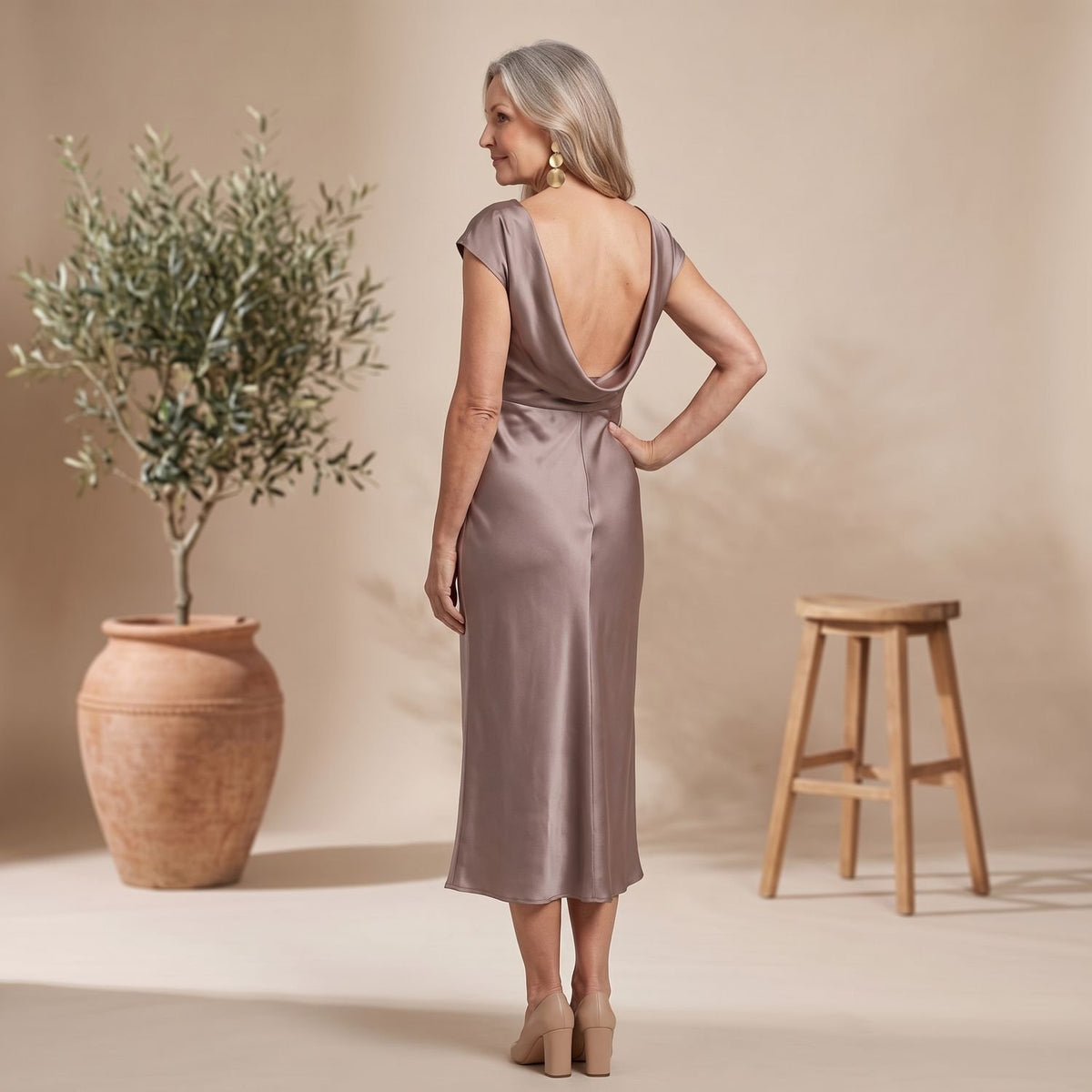 Women's Satin Cowl-Neck Cap-Sleeve Ruched Midi Cocktail Party Dress