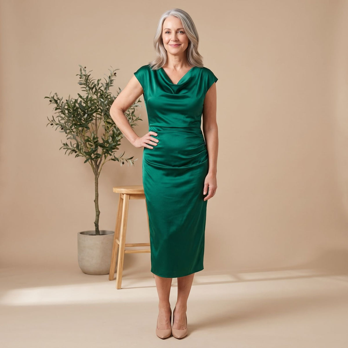 Women's Satin Cowl-Neck Cap-Sleeve Ruched Midi Cocktail Party Dress - Green