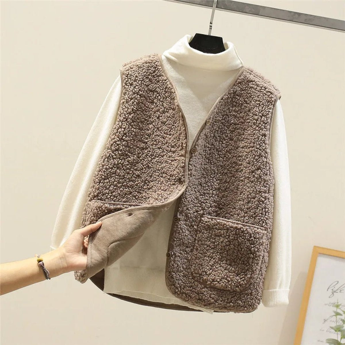 Women's Sherpa Fleece Button-Up Puffer Vest Sleeveless Gilet - Khaki