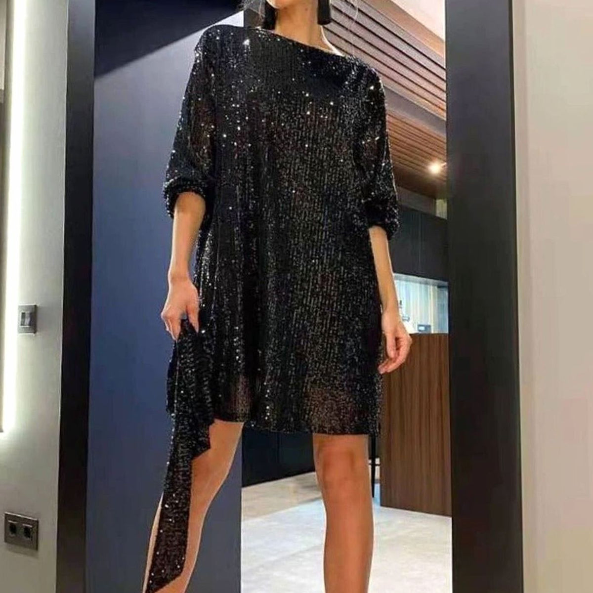 Women's Sparkly Sequin Mini Christmas Party Dress Asymmetric Hem - Round Neck Black