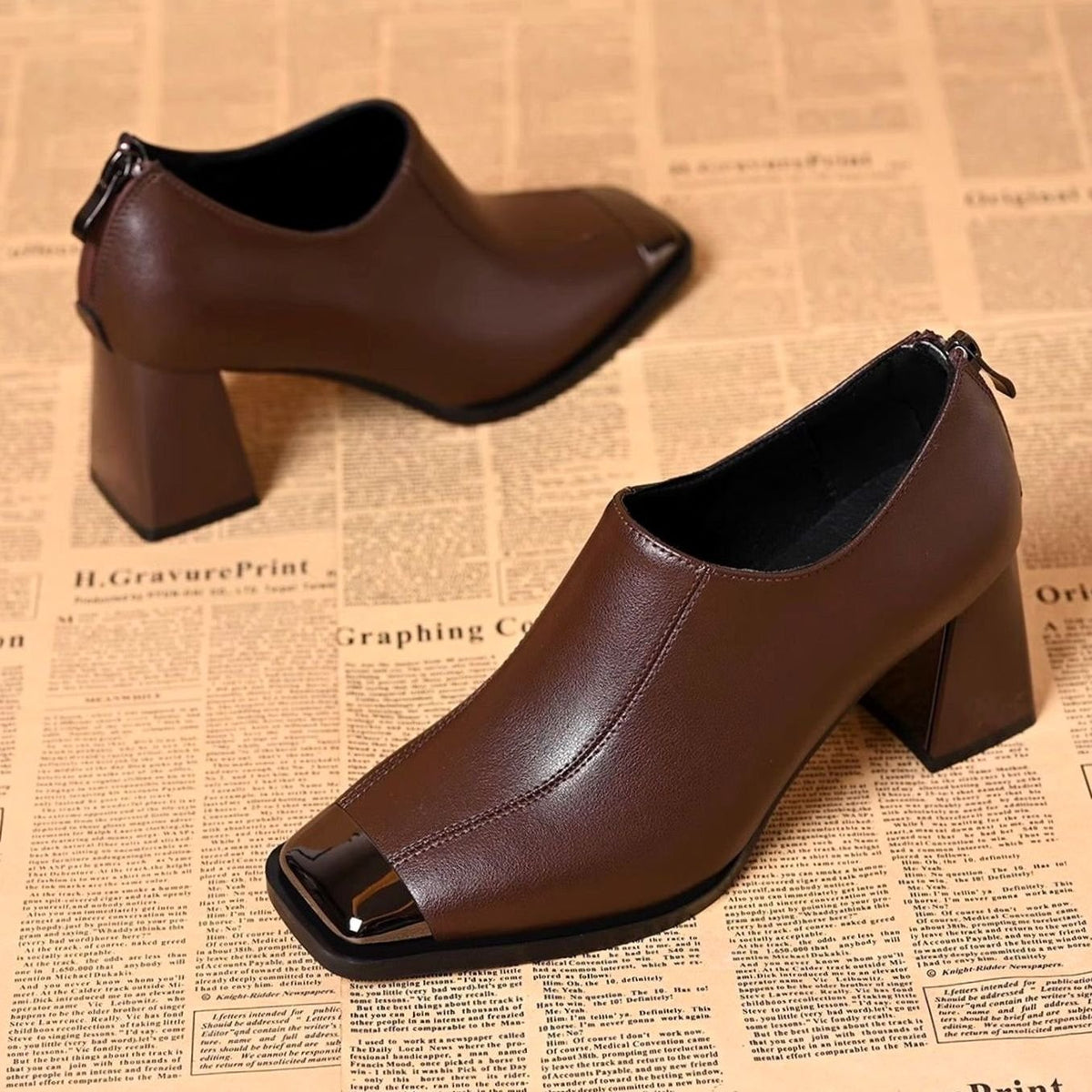 Women's Square Toe Closed Toe Block Heel Ankle Boots - Dark Brown