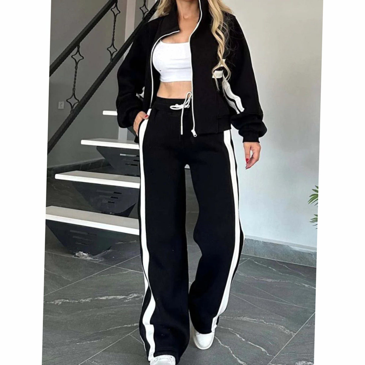 Women's Striped Two-Piece Zip-Up Crop Jacket Wide-Leg Jogger Set