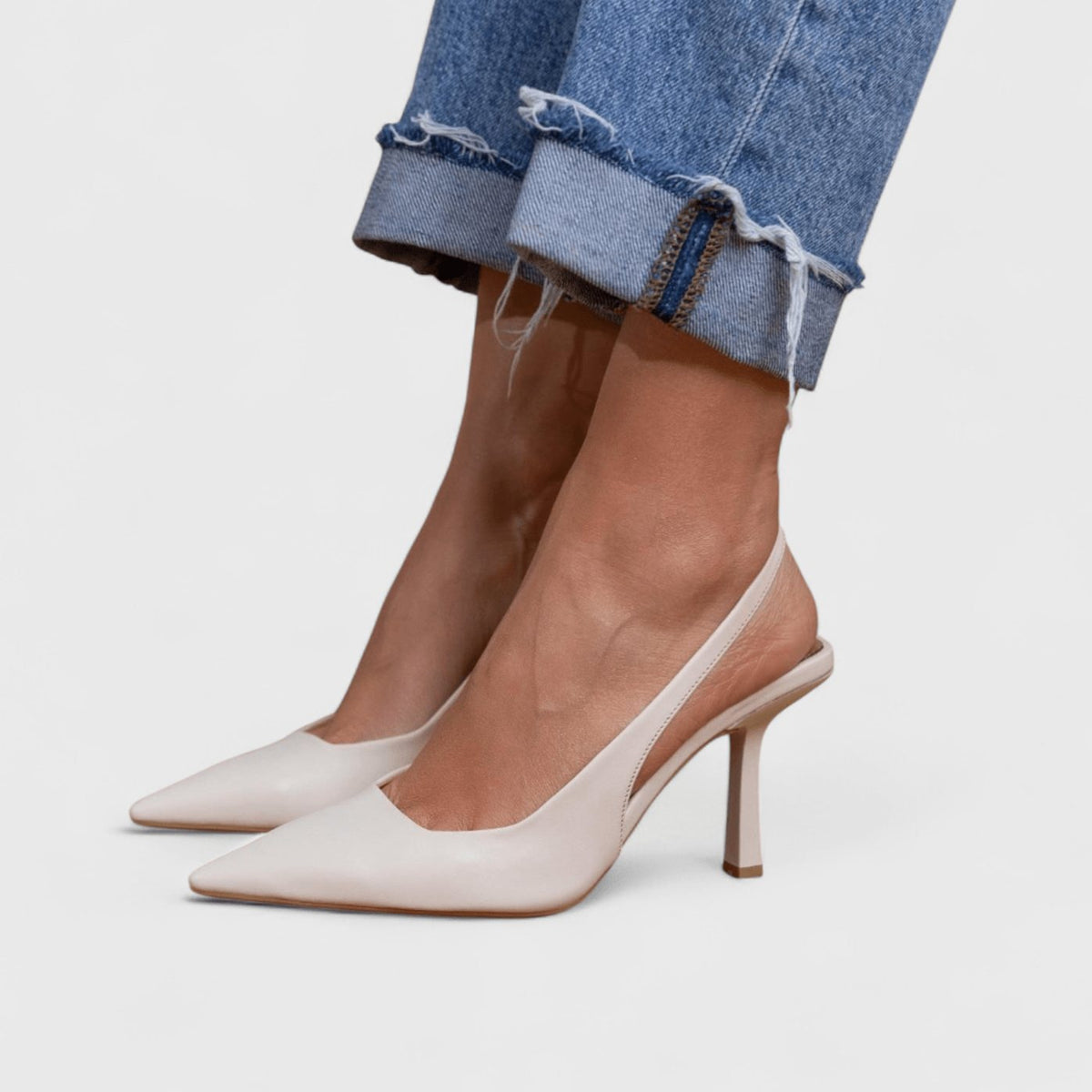 Women's Suede Pointed-Toe Slingback Stiletto Heels - White Leather