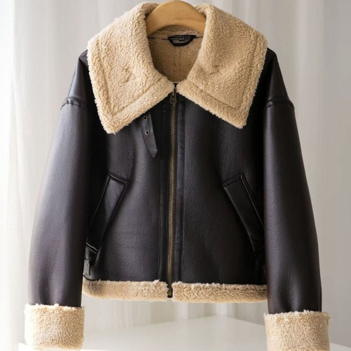 Women's Winter Coat Faux Shearling Trim Zip-Up Aviator Jacket