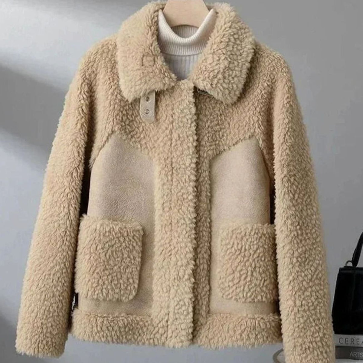 Women's Winter Coat Plush Shearling Patch-Pocket Jacket - Camel
