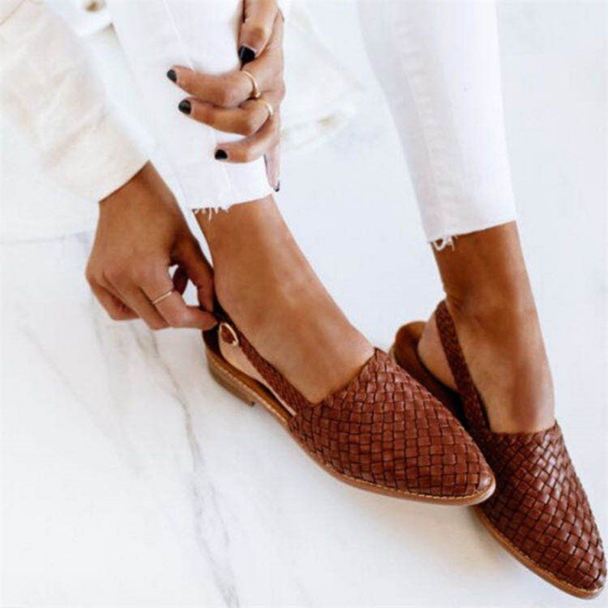Women's Woven Leather Pointed Toe Slingback Comfortable Sandals - Brown