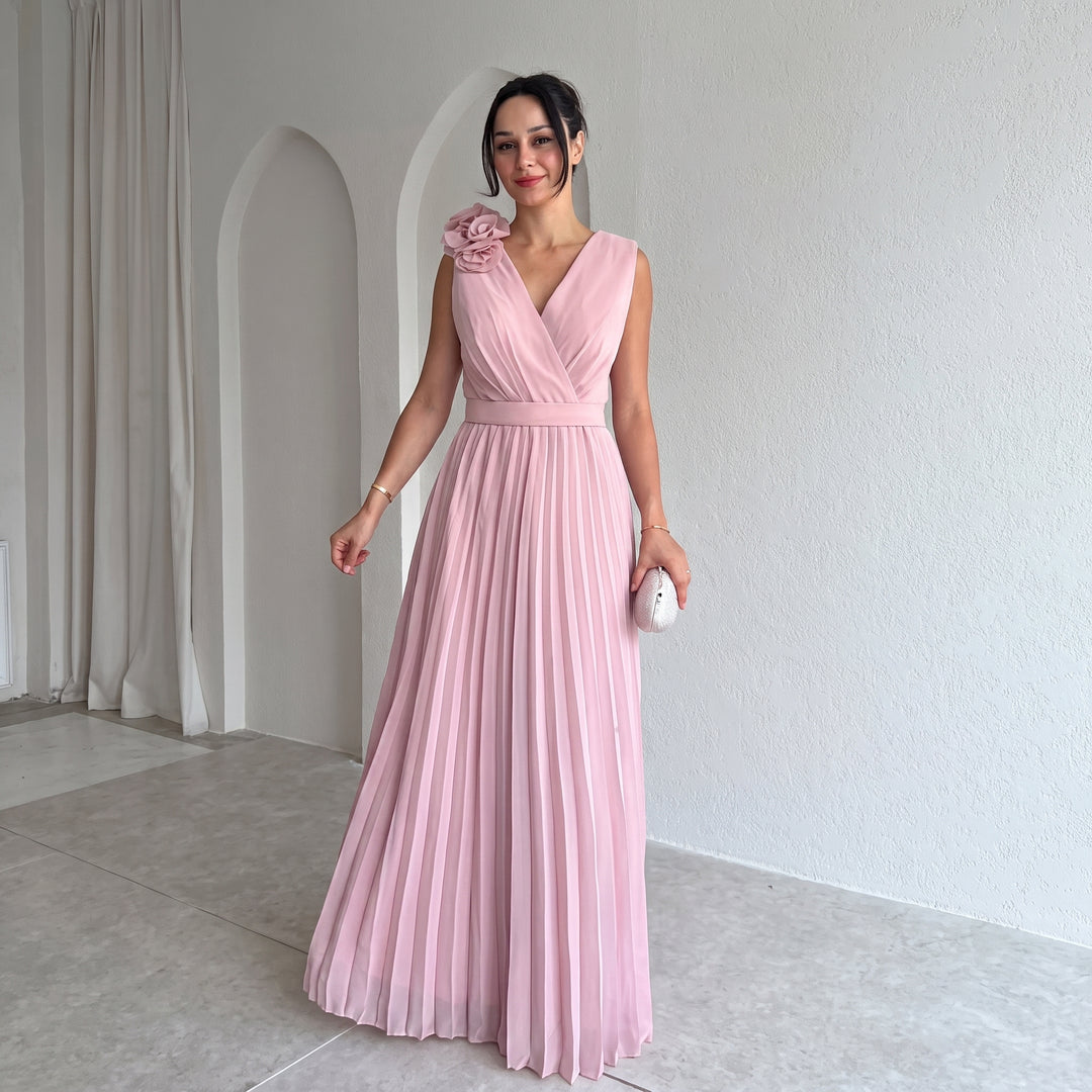 Ella | Women's Sleeveless Pleated Floral-Appliqué Maxi Evening Gown