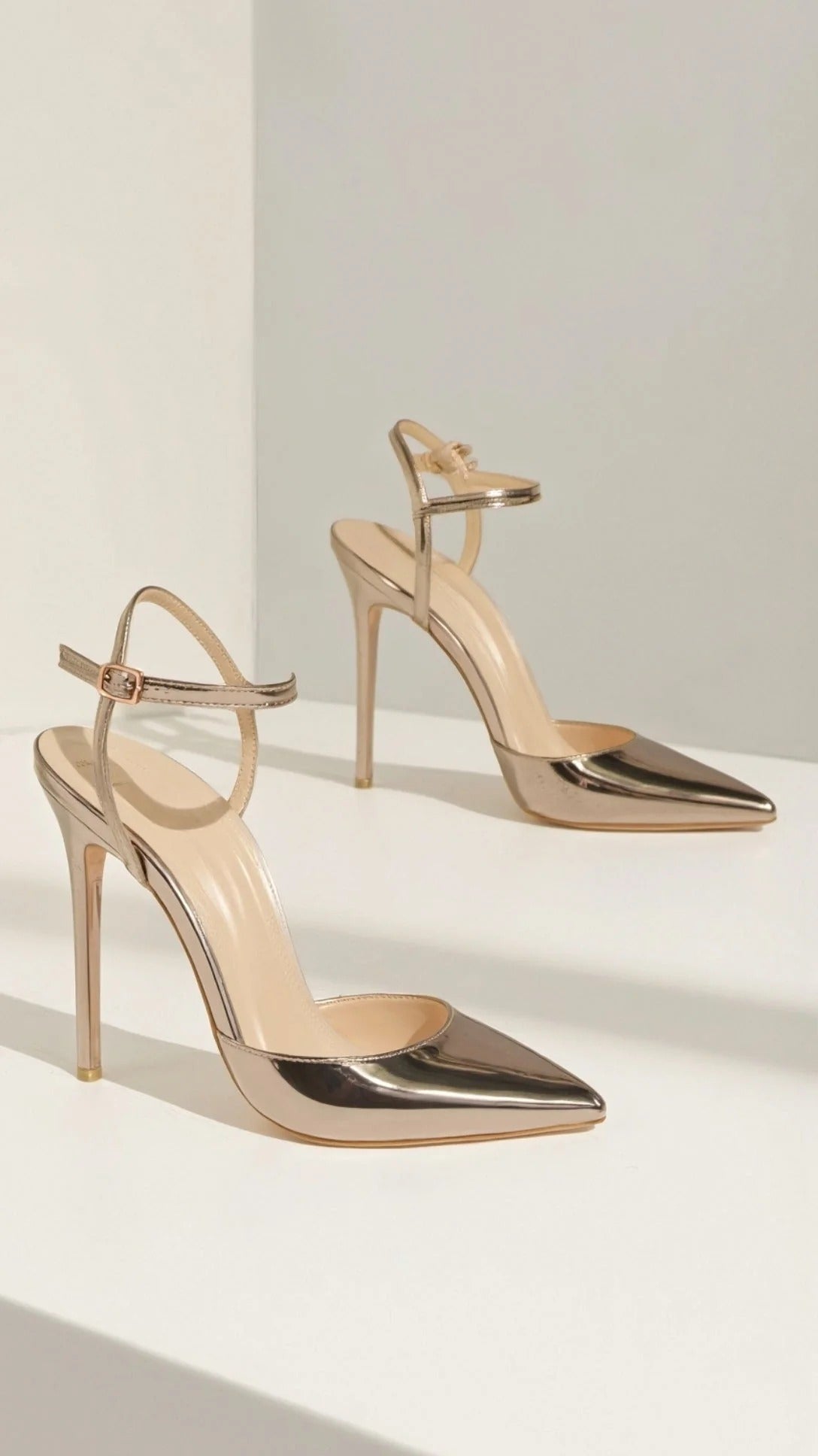 Women’s Ashley Patent Court Heels – Elegant Pointed Toe Stilettos