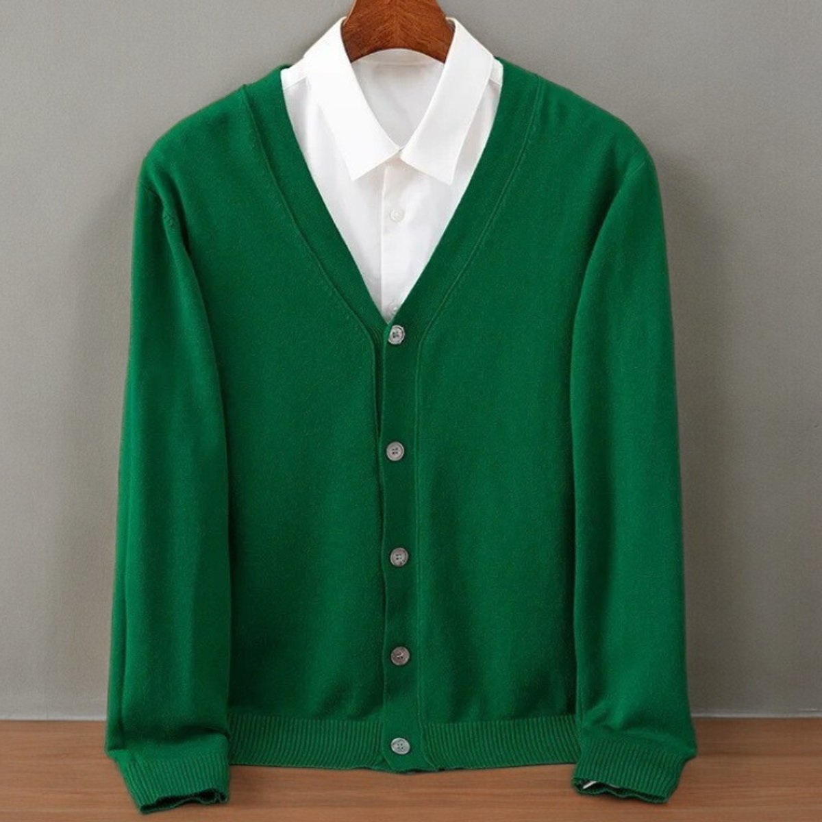 Men's Cashmere Blend V-Neck Button-Up Cardigan Jumper - Emerald