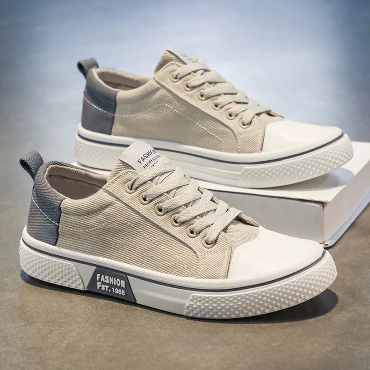 Men's Lace-Up Colour-Block Canvas Low-Top Trainers