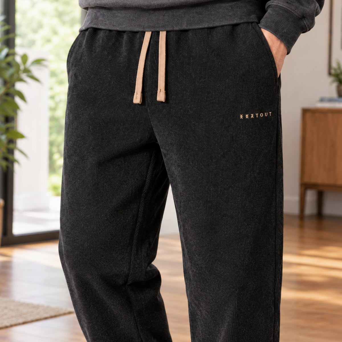 Men's Relaxed Straight-Leg Corduroy Drawstring Trousers
