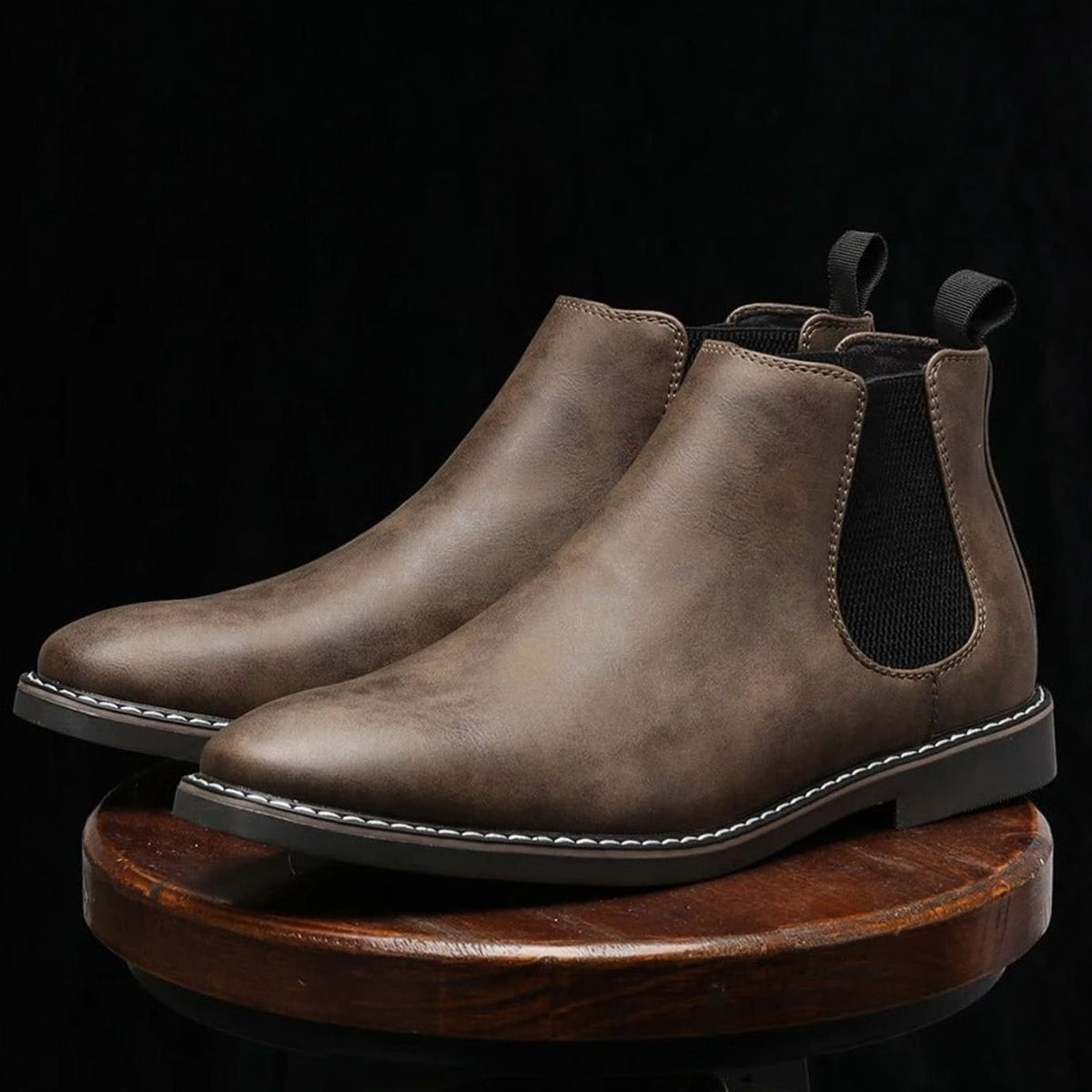 Men's Slip-On Leather Chelsea Boots