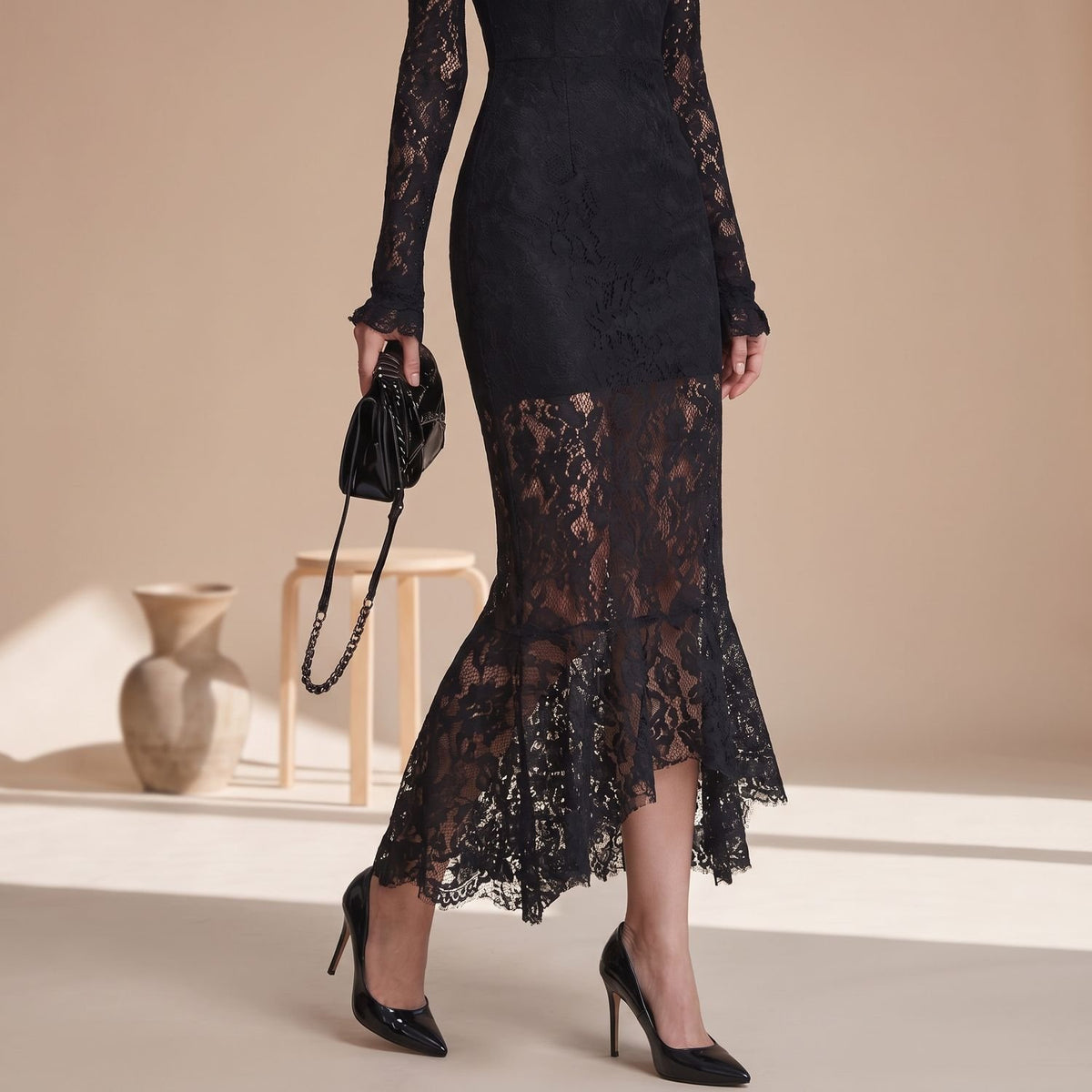 Women's Black Lace Long-Sleeve Fishtail Maxi Dress