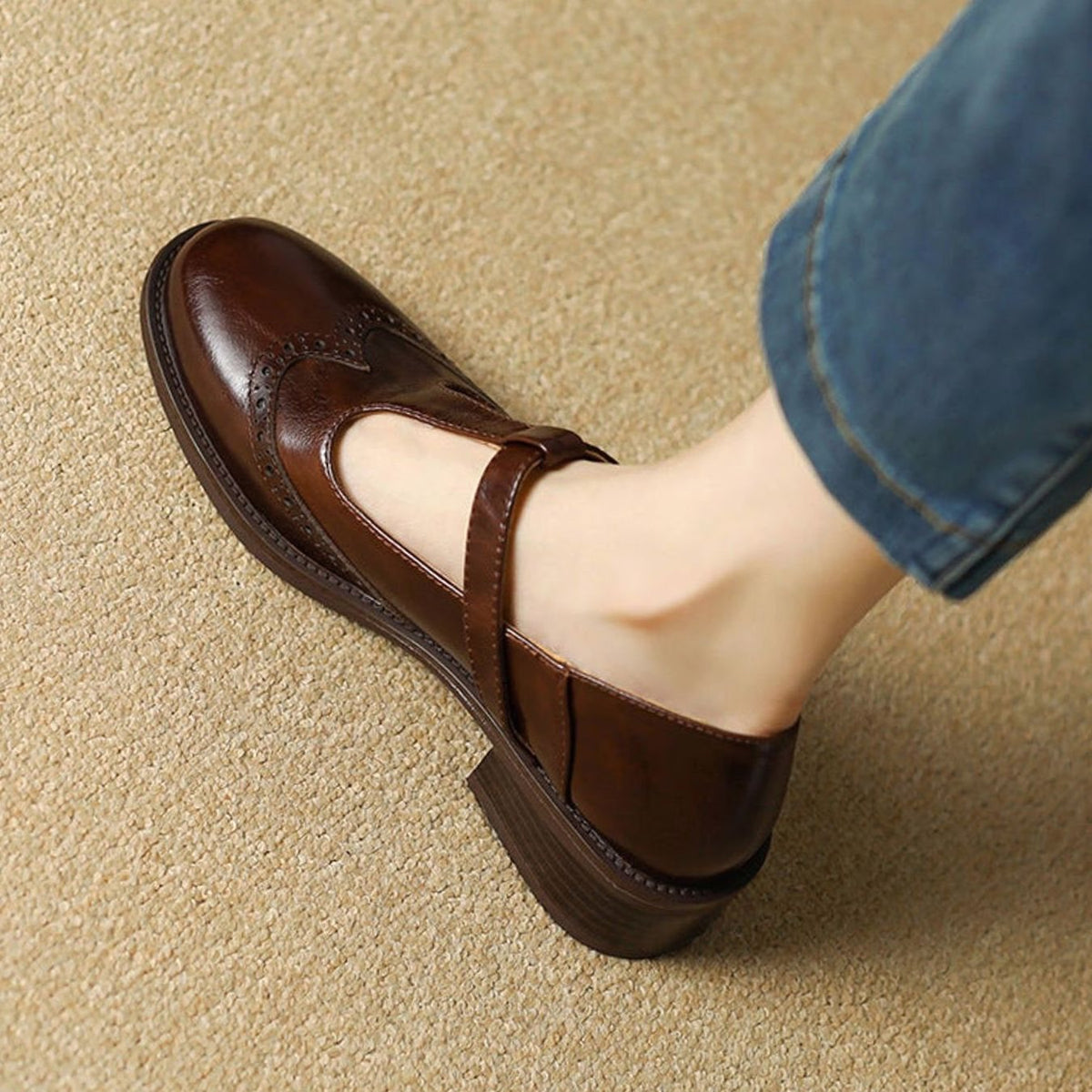 Women's Brogue T-Bar Buckle Low-Heel Mary Jane Shoes